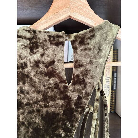 NWT Camila Coelho X Revolve Gabriel Olive Green Velvet Strappy Maxi Dress XS - Picture 8 of 14